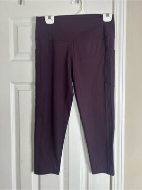 ZYIA Active Purple High Rise Pocket Capri Leggings Women's 14-16
